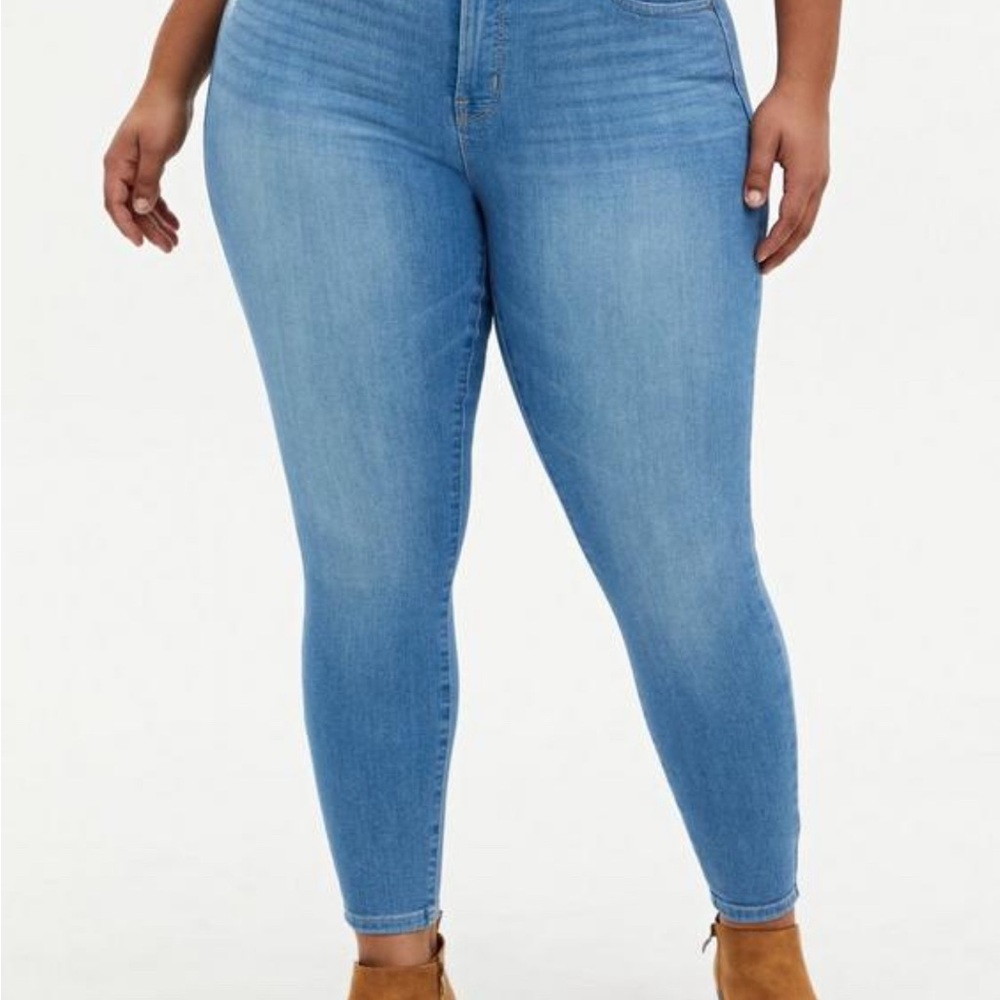 Torrid Light Blue Bombshell Skinny Jeans
